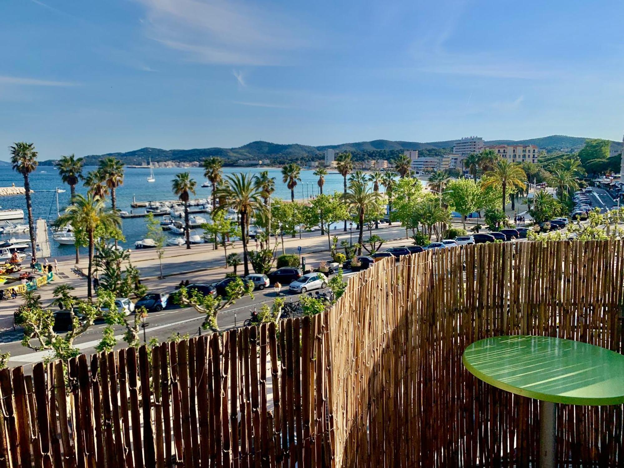 T3 Vue * Le Lavandou